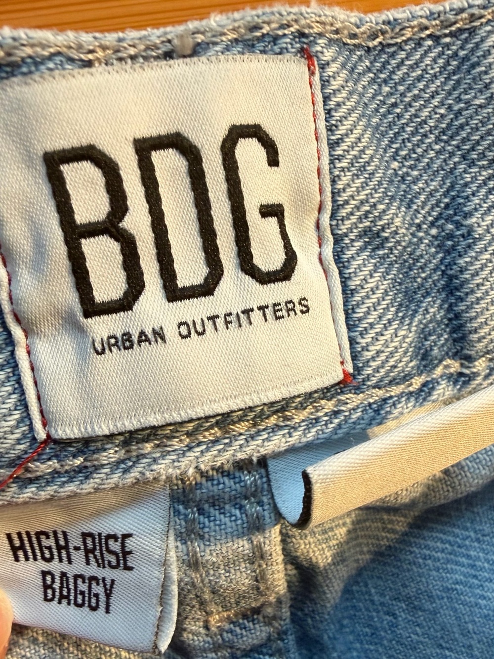 BDG Urban Outfitters High Rise Baggy Jeans Light Wash — Size 27 with 29” Inseam - Picture 4 of 10